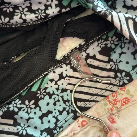 Free People Movement Floral Sport Bra XS - Picture 4 of 4